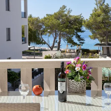 Apartament Palace *
